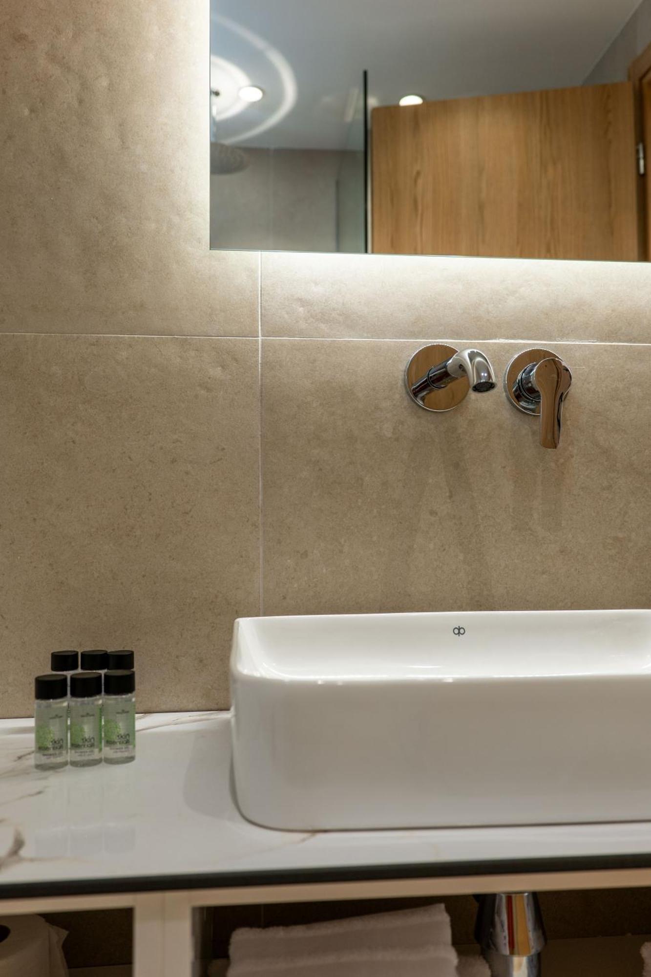 Austin Boutique Hotel Саранде Екстериор снимка
