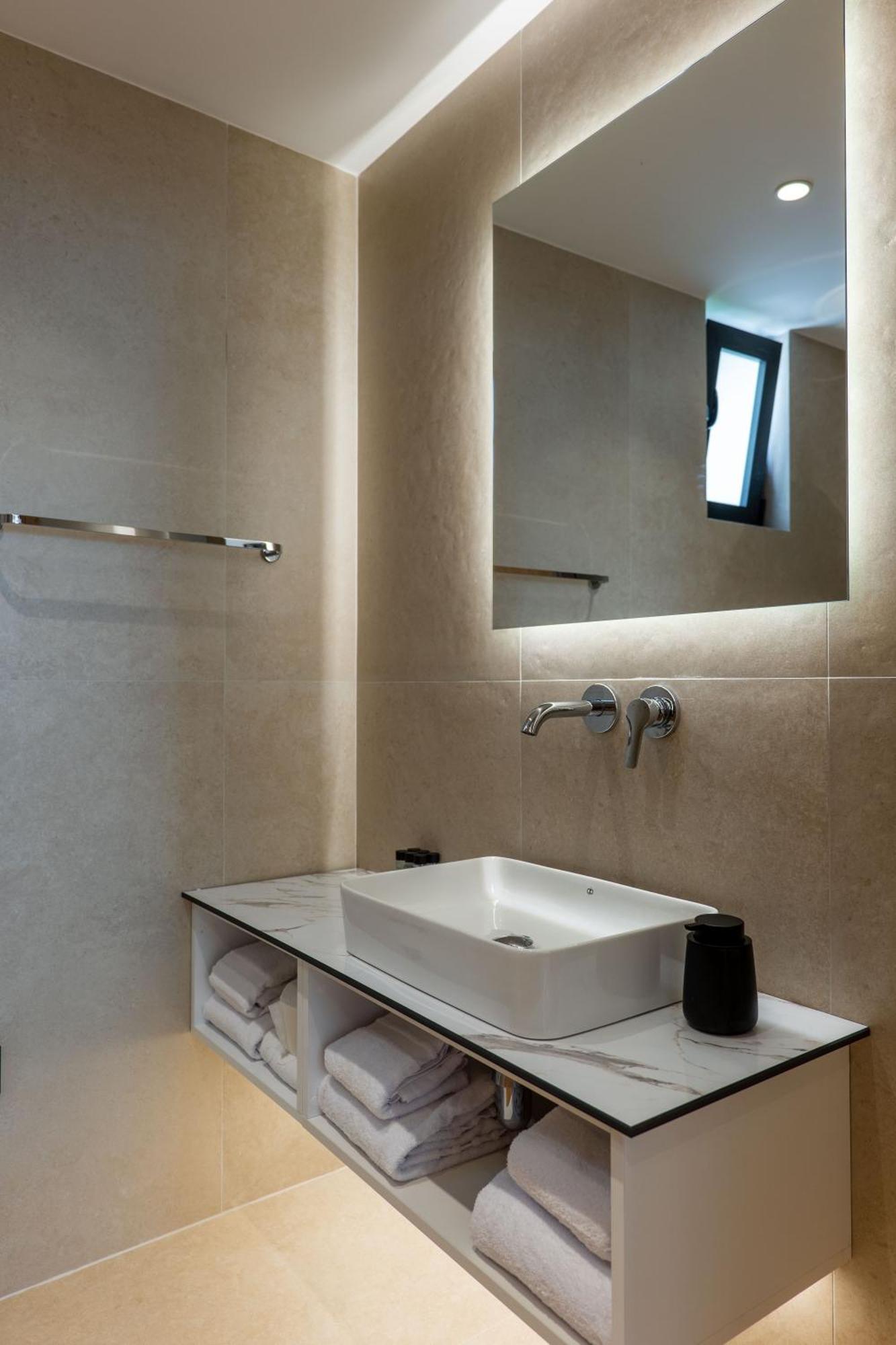 Austin Boutique Hotel Саранде Екстериор снимка